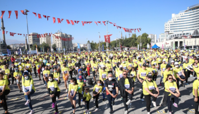 istikbal kayseri yari maratonu na katilanlara 1000 bisiklet hediye durust haber